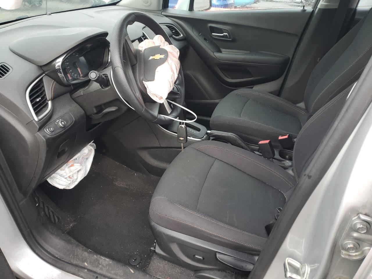 2018 Chevrolet Trax Ls VIN: 3GNCJNSB4JL398444 Lot: 93344475