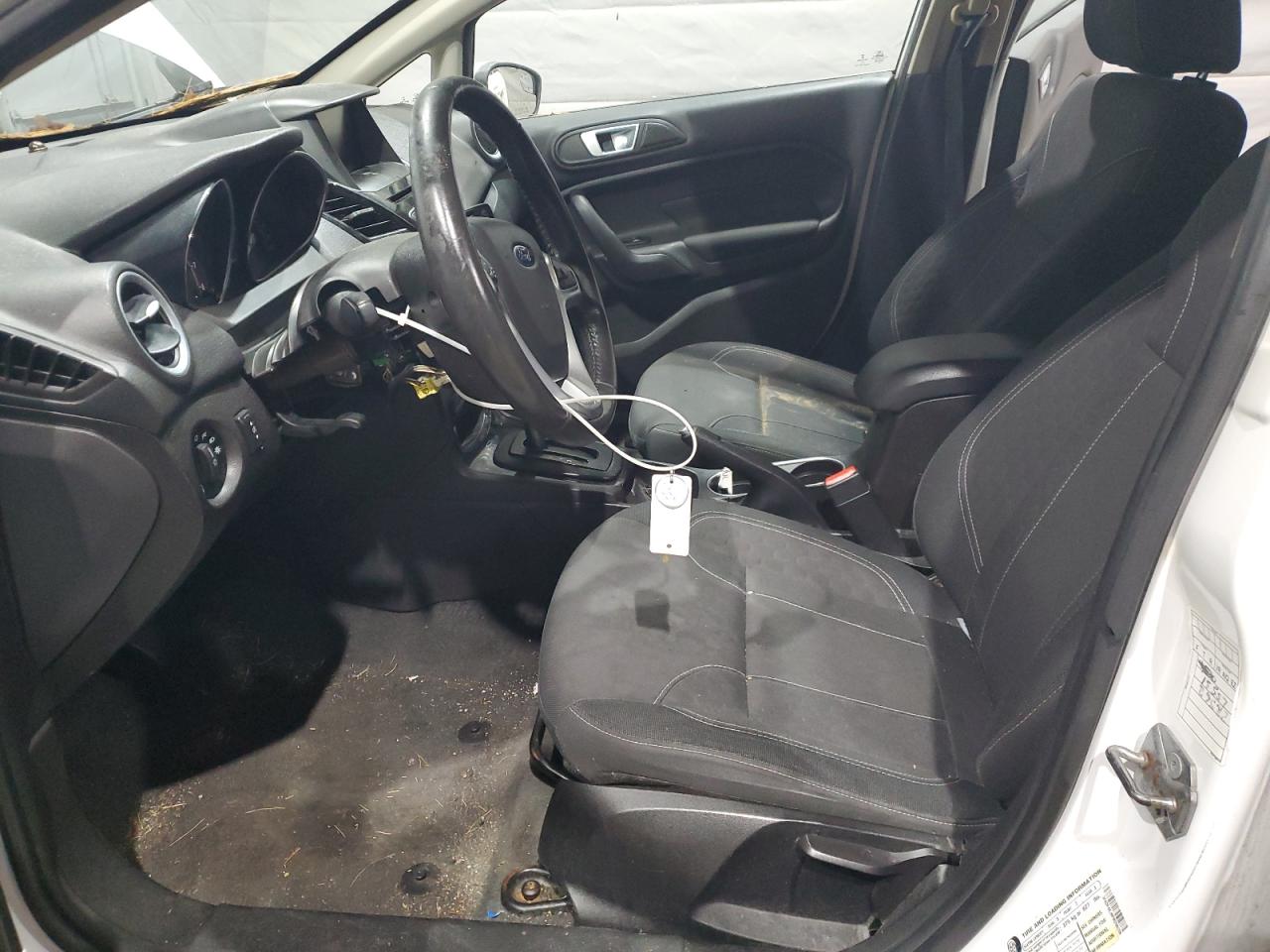 2015 Ford Fiesta Se VIN: 3FADP4EJ9FM209206 Lot: 92214085