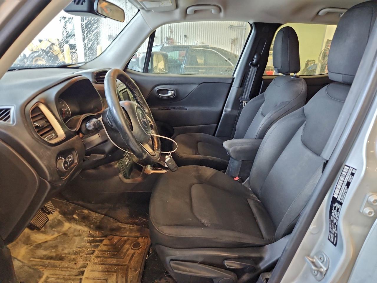 2016 Jeep Renegade Latitude VIN: ZACCJABT3GPE19973 Lot: 93697255