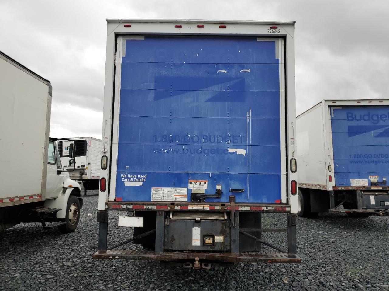 2017 International 4300 Box Truck VIN: 1HTMMMMM0HH636895 Lot: 93009155