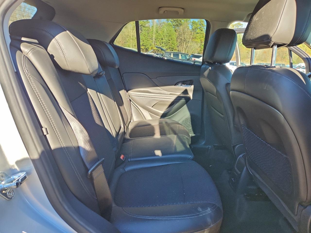 2021 Buick Encore Preferred VIN: KL4CJASB8MB305166 Lot: 94150955