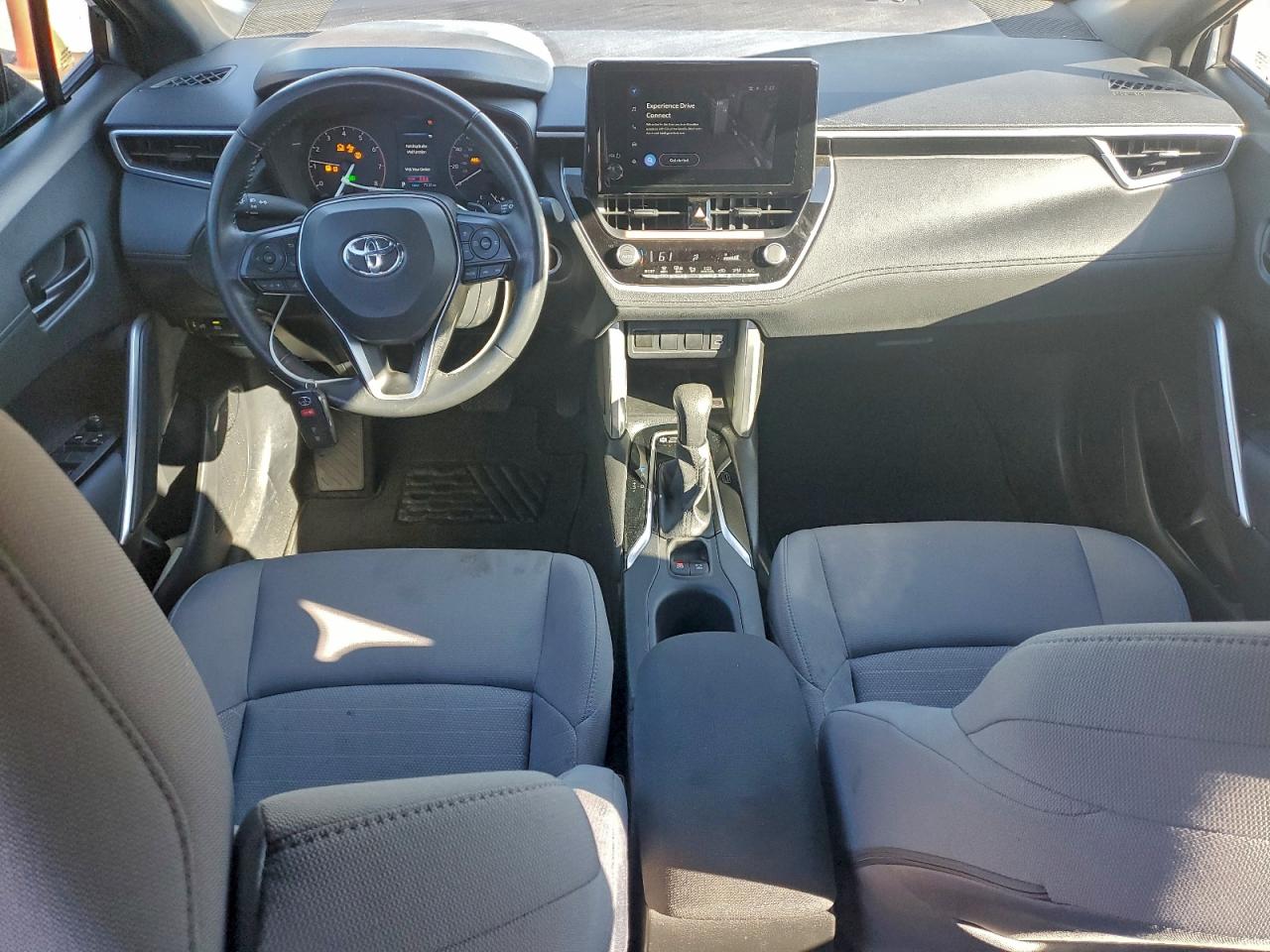 2023 Toyota Corolla Cross Le VIN: 7MUFBABG1PV011879 Lot: 94373575