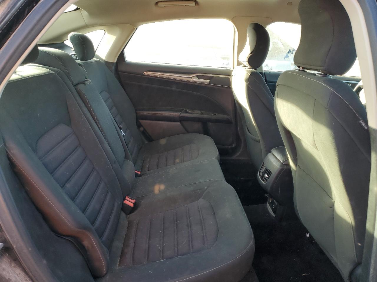 2017 Ford Fusion Se Hybrid VIN: 3FA6P0LU3HR109963 Lot: 92299905