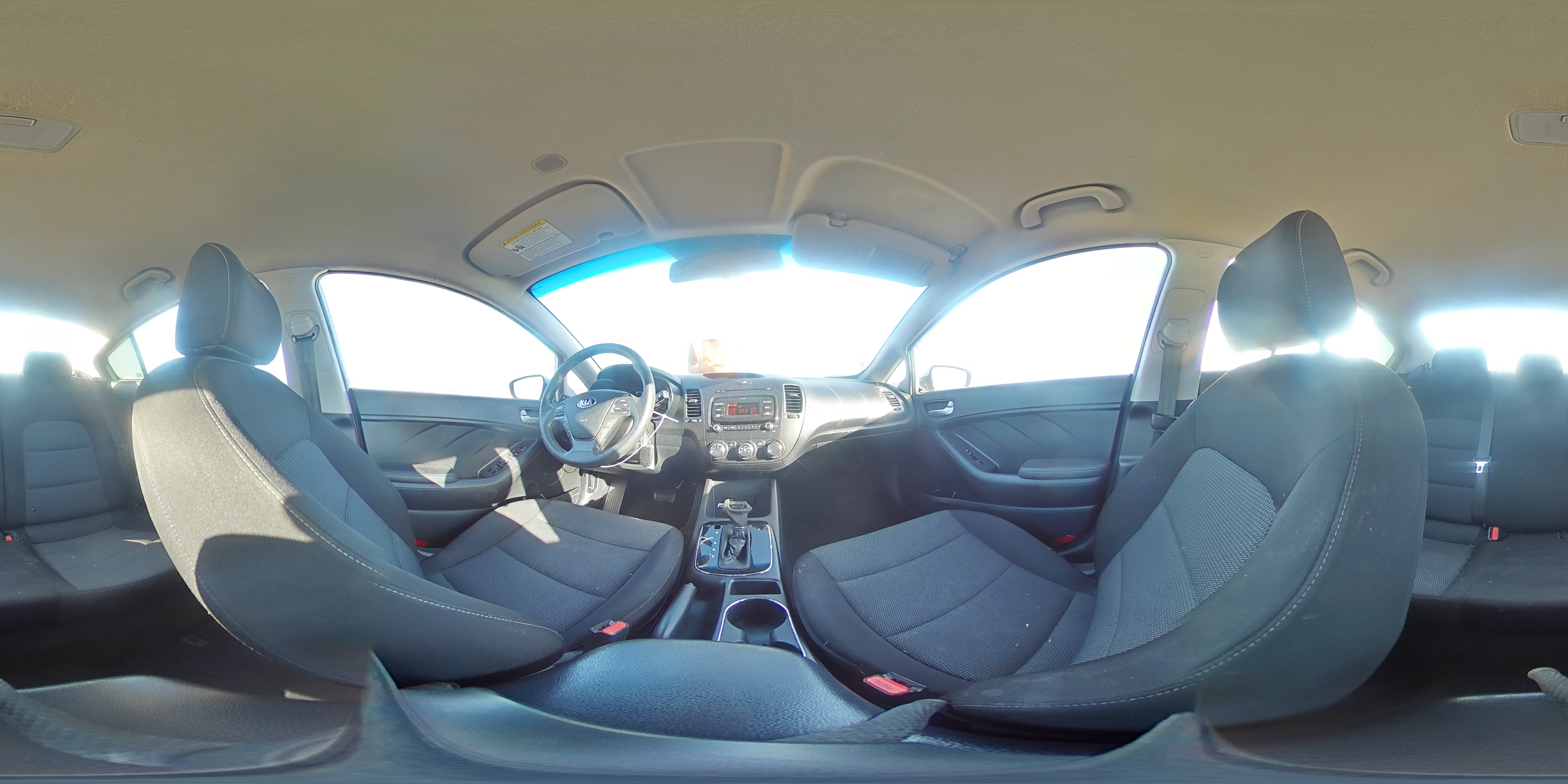 2018 Kia Forte Lx VIN: 3KPFK4A71JE218626 Lot: 92942795