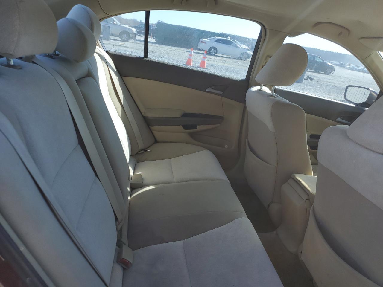 2009 Honda Accord Lx VIN: 1HGCP26359A000395 Lot: 92410165