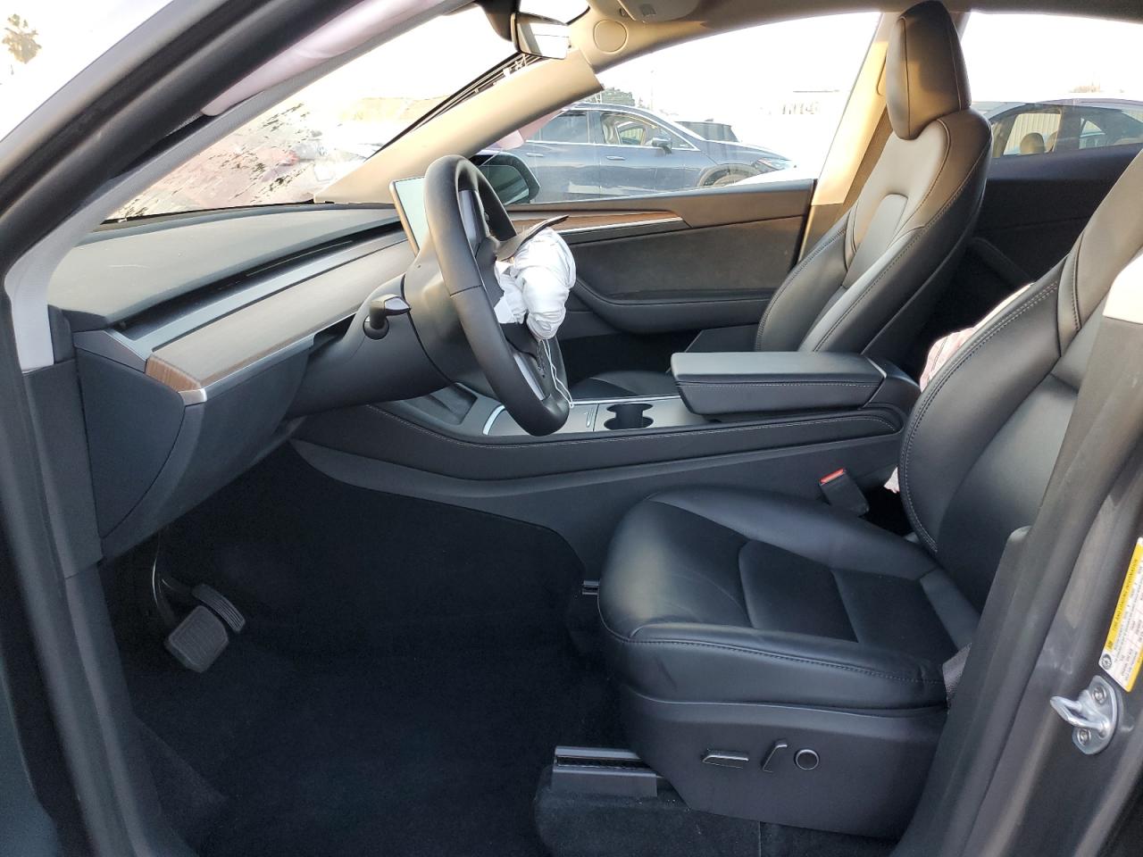 2024 Tesla Model Y VIN: 7SAYGDED7RF192231 Lot: 91119275