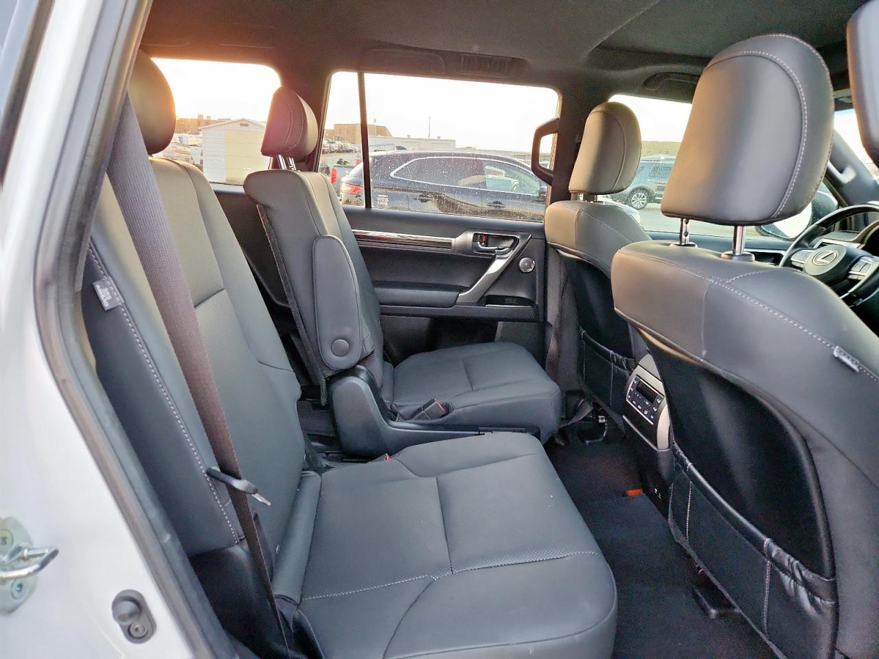 2023 Lexus Gx 460 VIN: JTJAM7BX8P5357318 Lot: 91271825