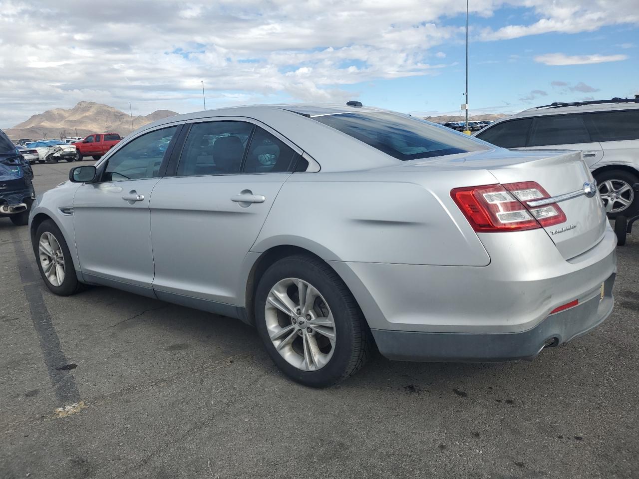 2015 Ford Taurus Se VIN: 1FAHP2D86FG173215 Lot: 93112135