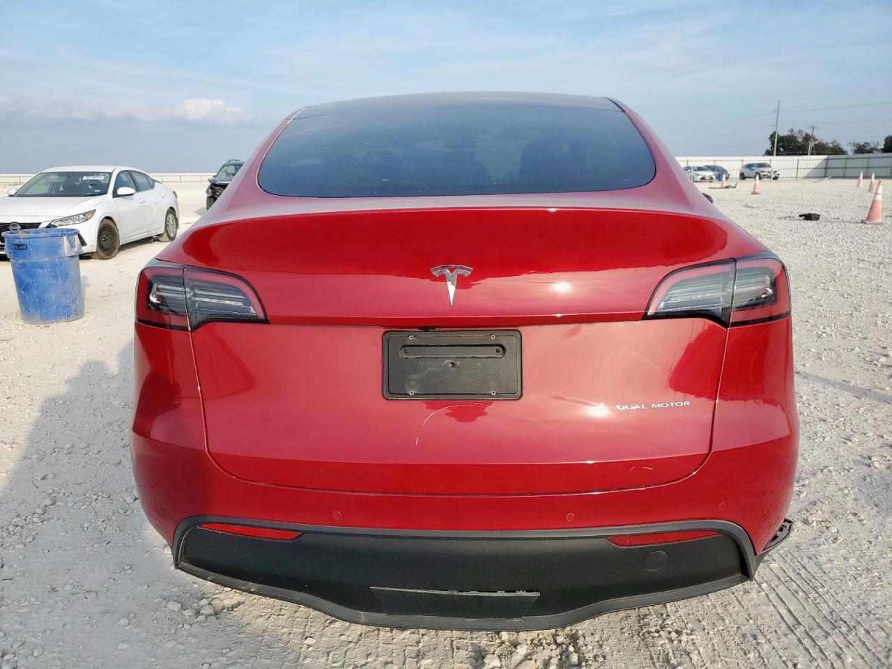 2022 Tesla Model Y VIN: 7SAYGDEE9NF548990 Lot: 93499255