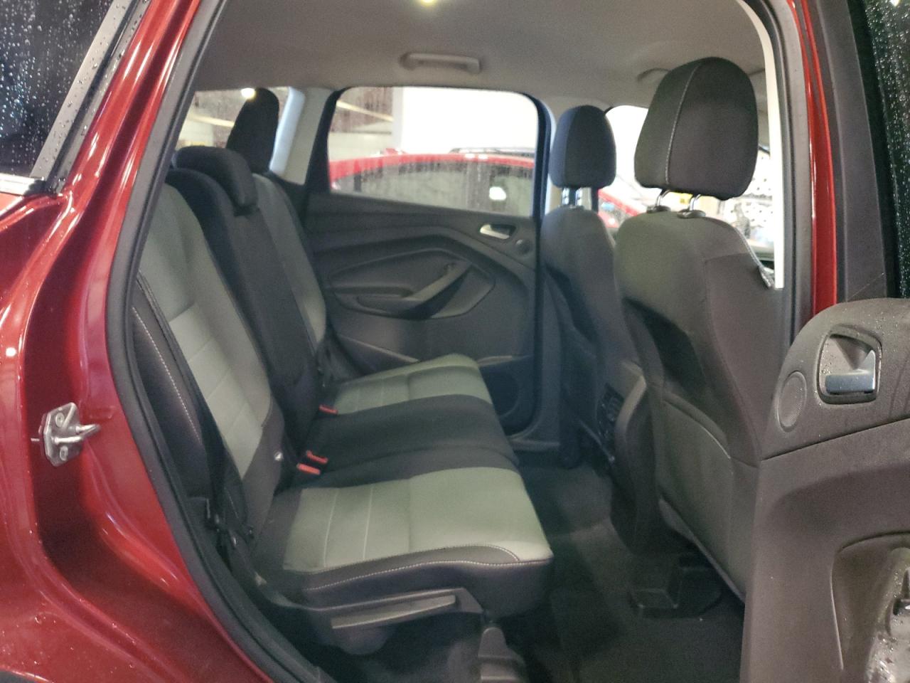 2016 Ford Escape Se VIN: 1FMCU9G95GUB35936 Lot: 92432085