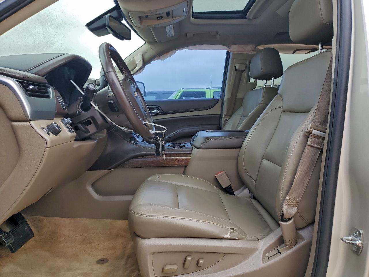 2015 Chevrolet Suburban C1500 Lt VIN: 1GNSCJKC9FR244836 Lot: 93740825