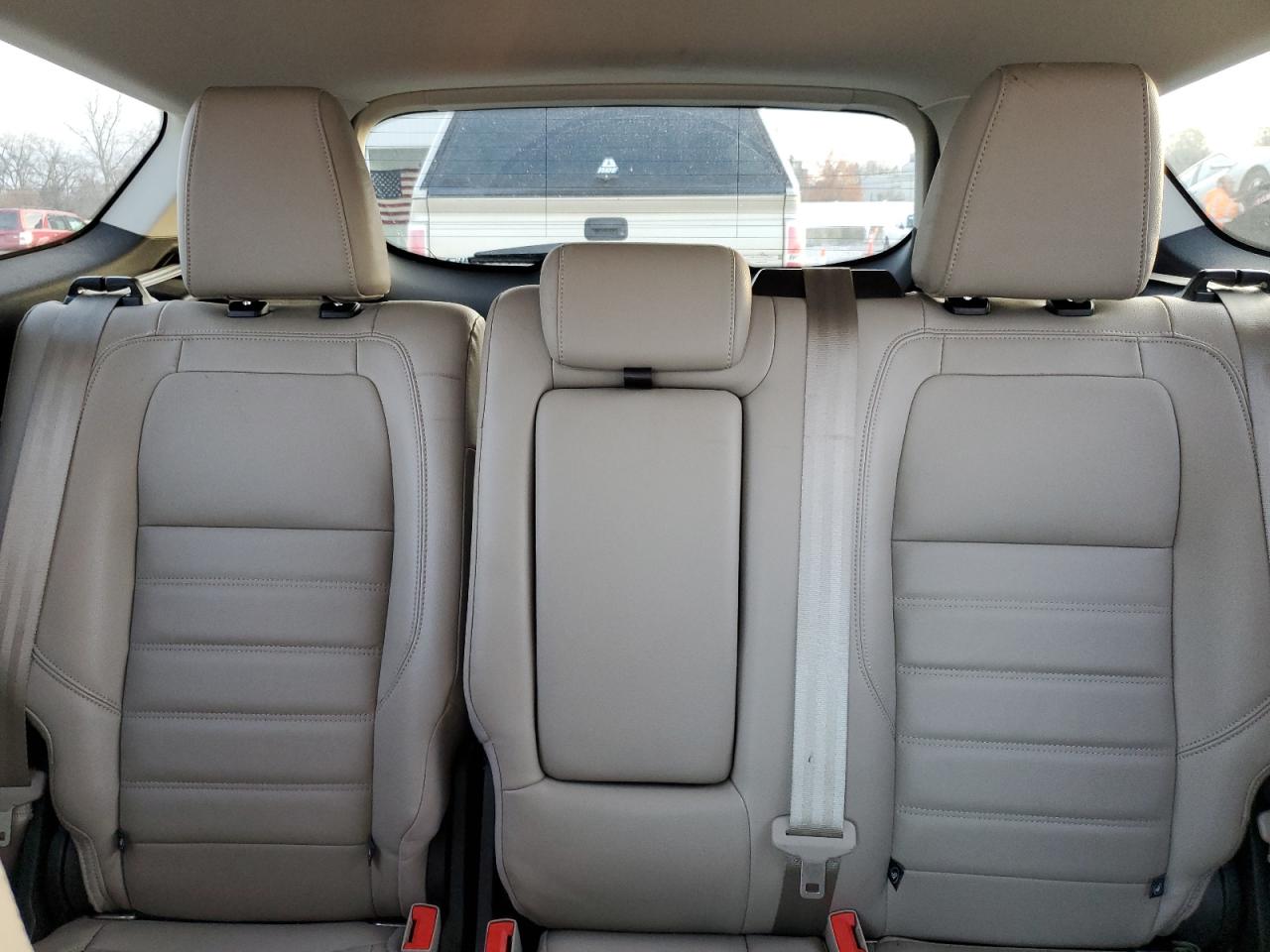 2017 Ford Escape Titanium VIN: 1FMCU9JD3HUC86420 Lot: 92281995