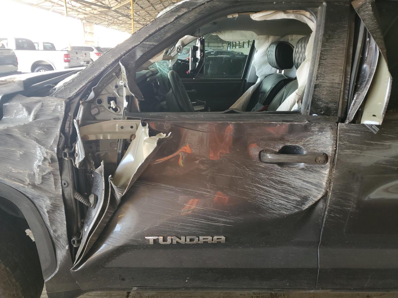 2022 Toyota Tundra Double Cab Sr VIN: 5TFLA5AA6NX005104 Lot: 92508905