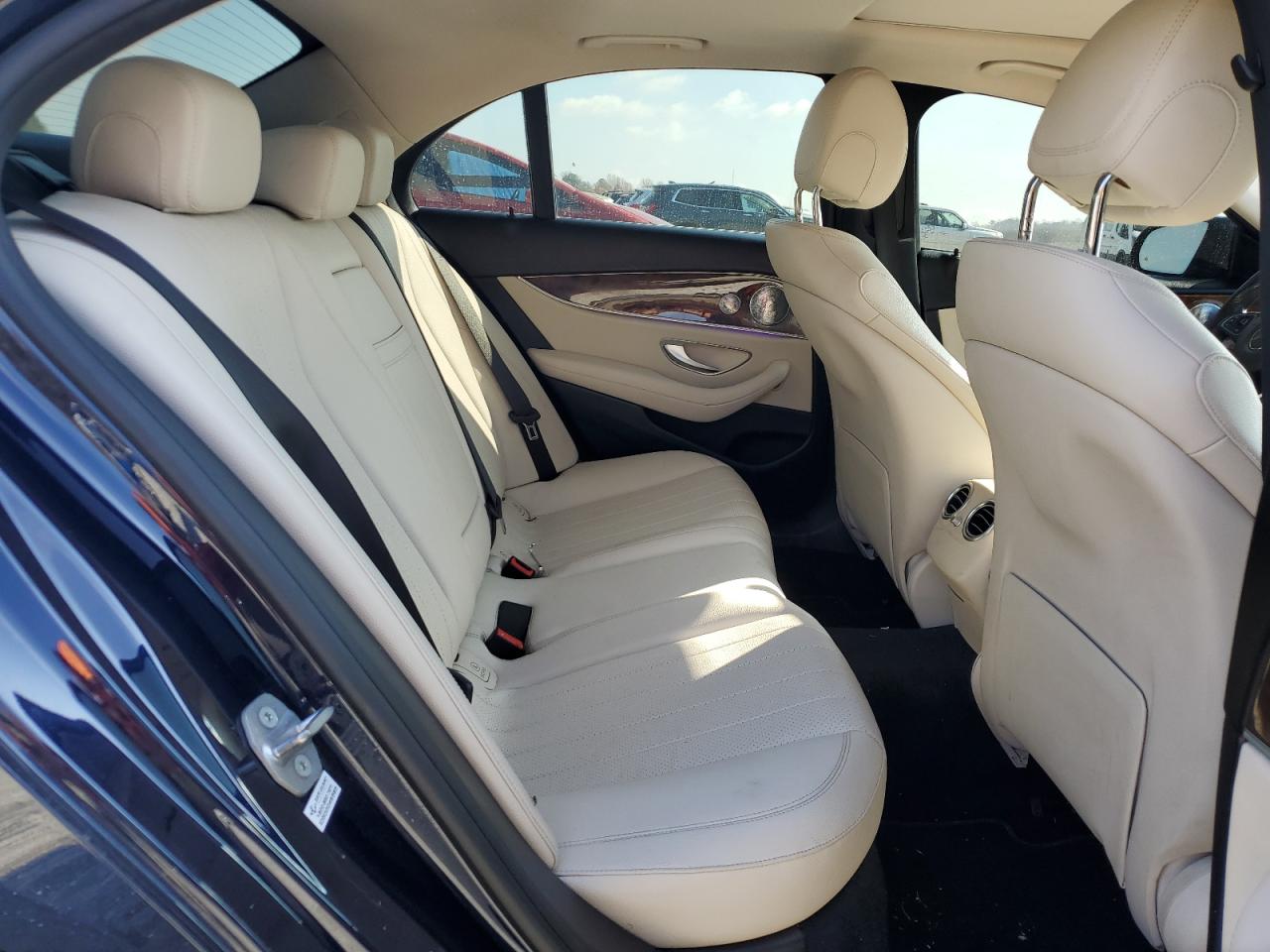 2017 Mercedes-Benz E 300 VIN: WDDZF4JB1HA096391 Lot: 93059145