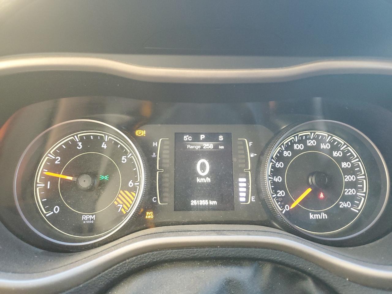 2015 Jeep Cherokee Sport VIN: 1C4PJMABXFW605815 Lot: 93530015