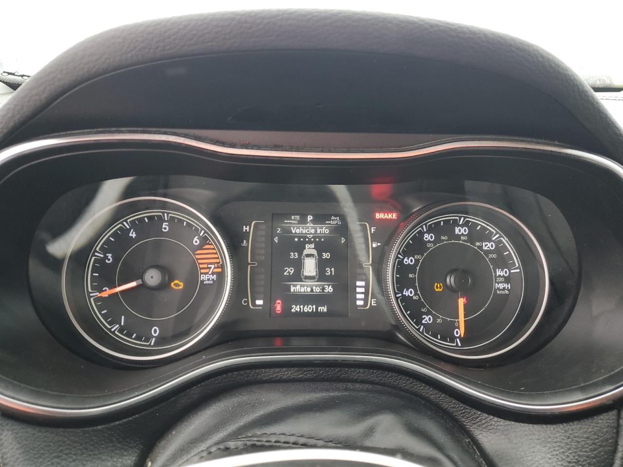 2019 Jeep Cherokee Latitude Plus VIN: 1C4PJLLB0KD108656 Lot: 82723995