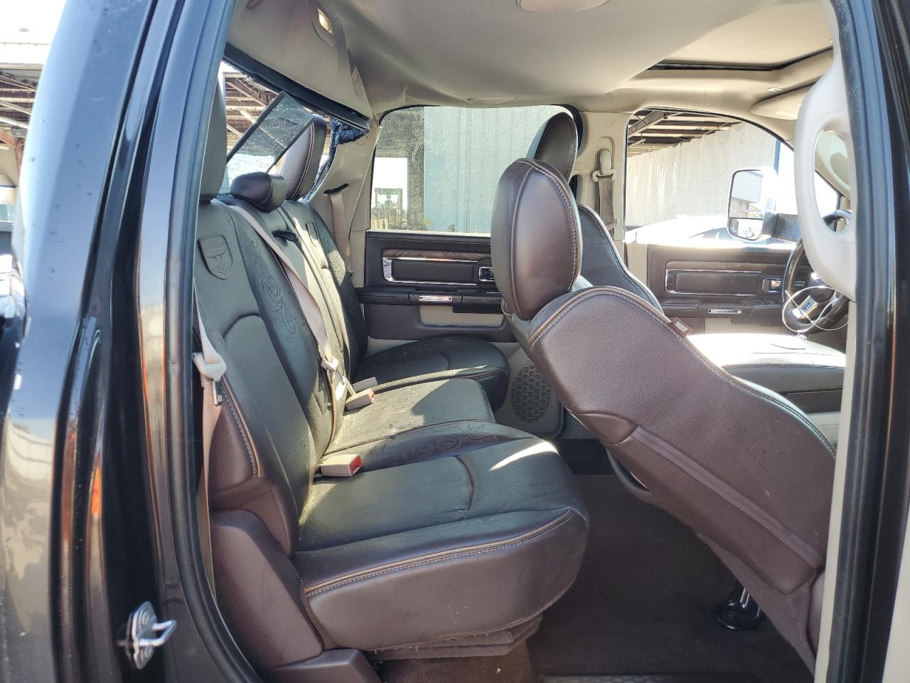 2017 Ram 2500 Longhorn VIN: 3C6UR5GL4HG636519 Lot: 93288945