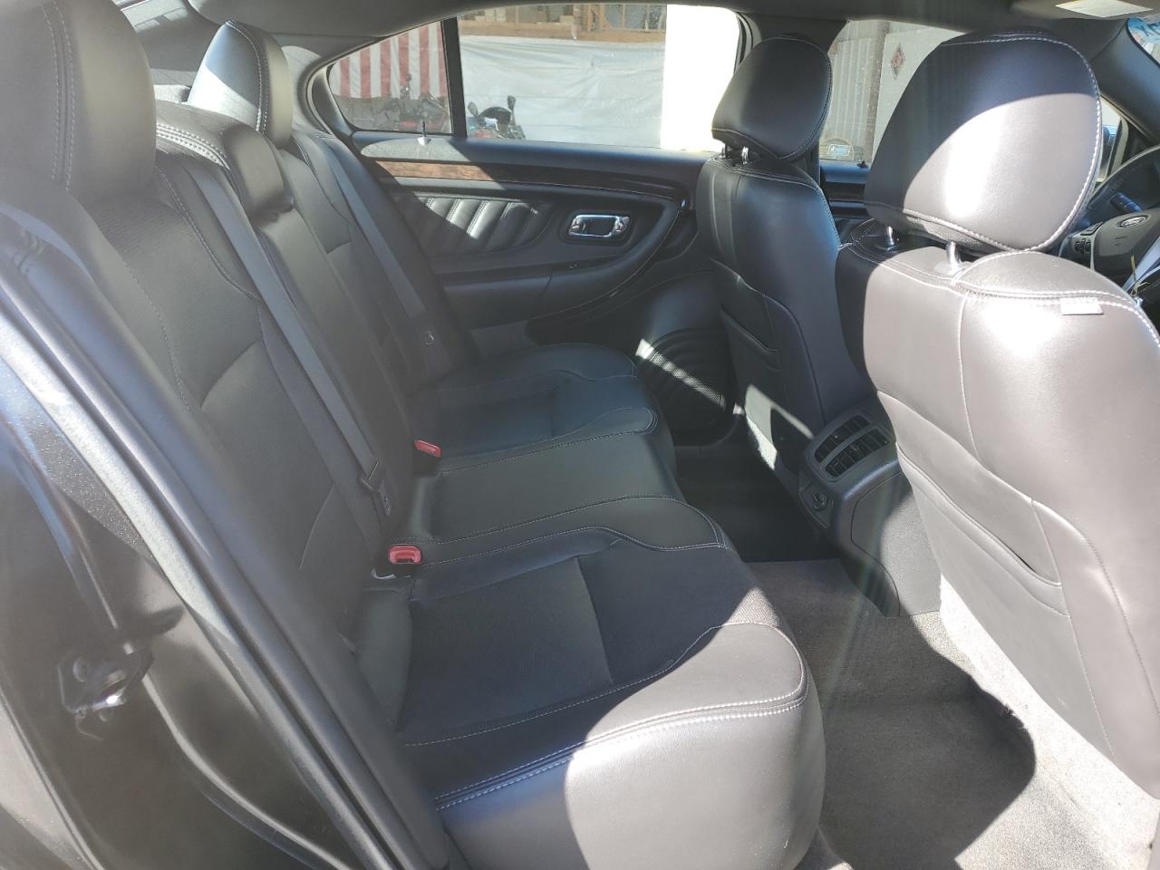 2015 Ford Taurus Limited VIN: 1FAHP2F80FG146590 Lot: 92655055