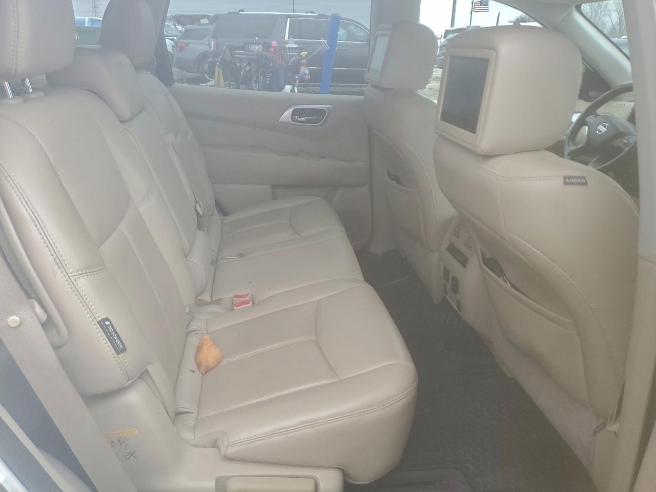 2018 Nissan Pathfinder S VIN: 5N1DR2MM3JC655555 Lot: 94663755