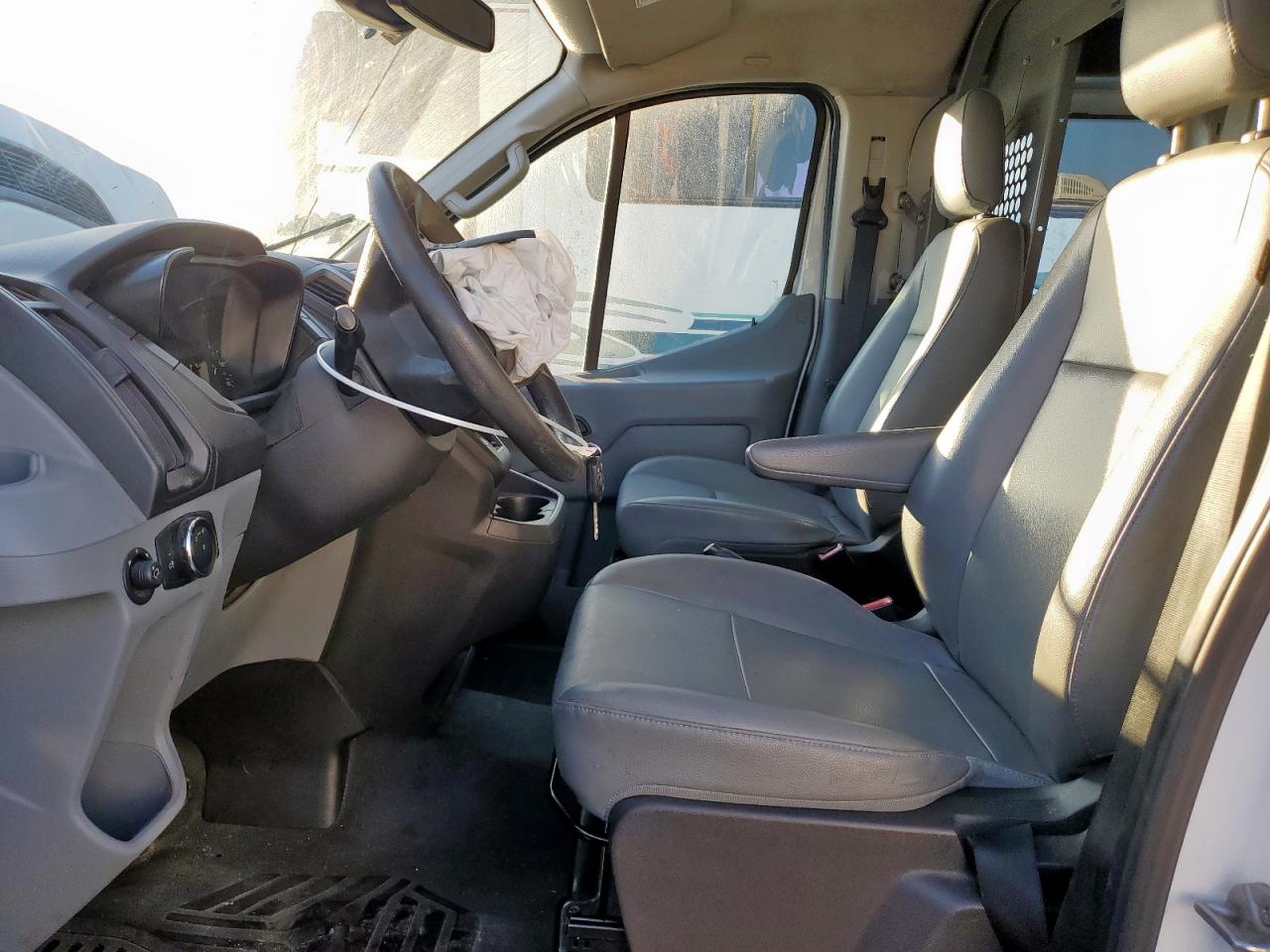 2016 Ford Transit 250 Delivery Van VIN: 1FTYR1ZM5GKA25494 Lot: 91211485