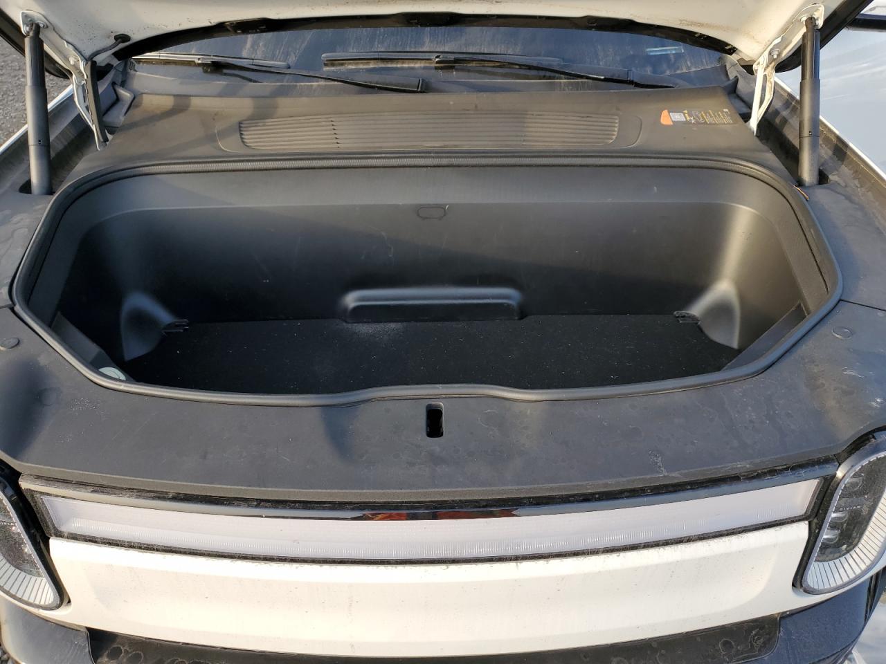 2024 Rivian R1S Adventure VIN: 7PDSGABAXRN031037 Lot: 92073315