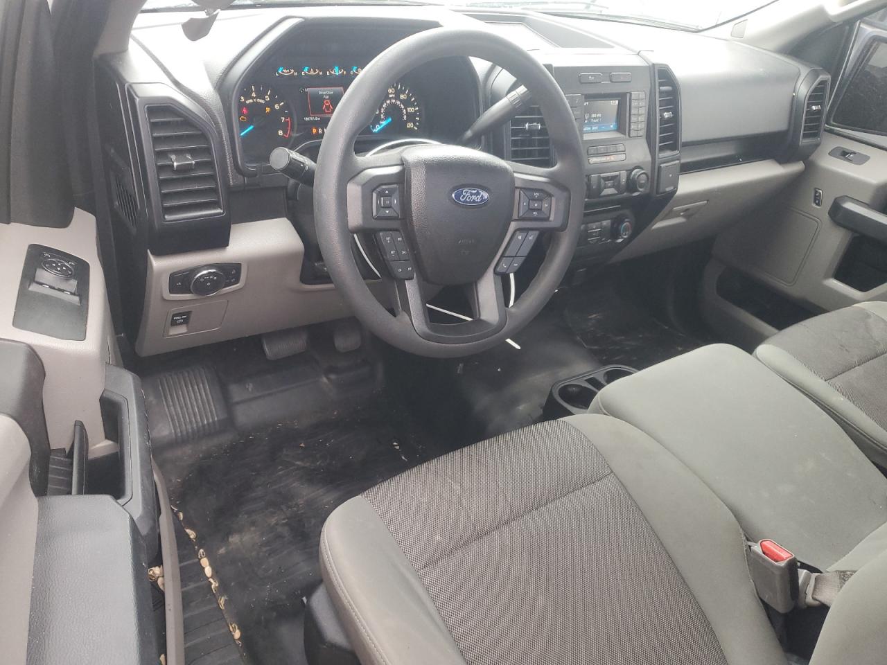 2016 Ford F150 VIN: 1FTMF1C81GKD17629 Lot: 90503285