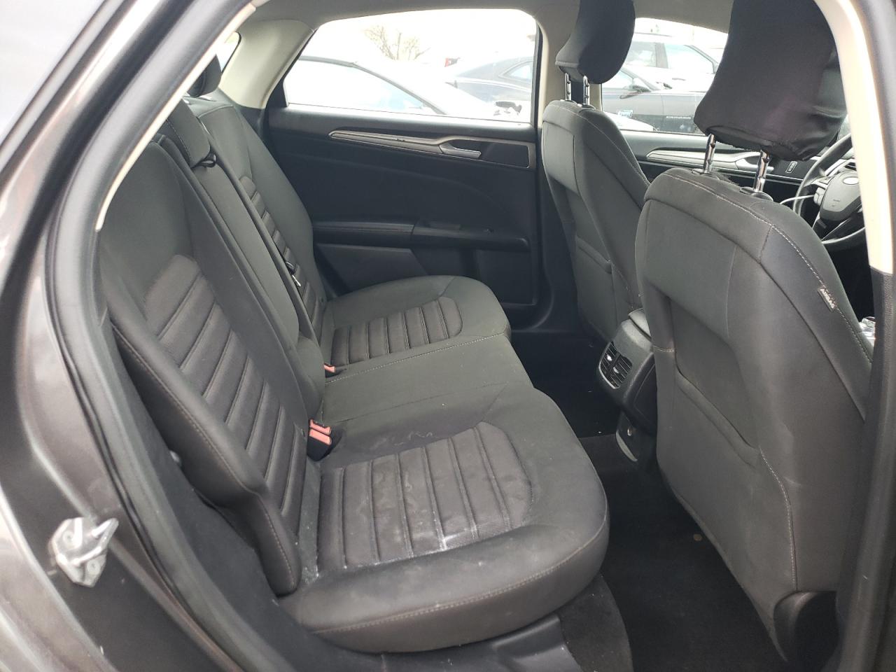 2018 Ford Fusion Se VIN: 3FA6P0H71JR118105 Lot: 93267145