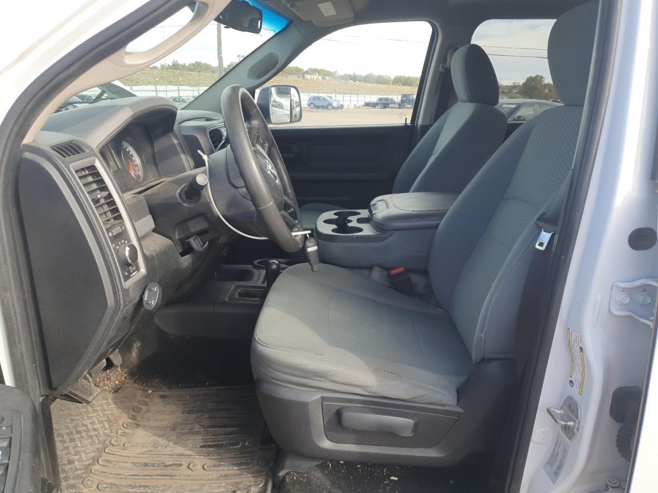 2015 Ram 2500 St VIN: 3C6TR5HT5FG524643 Lot: 90484635