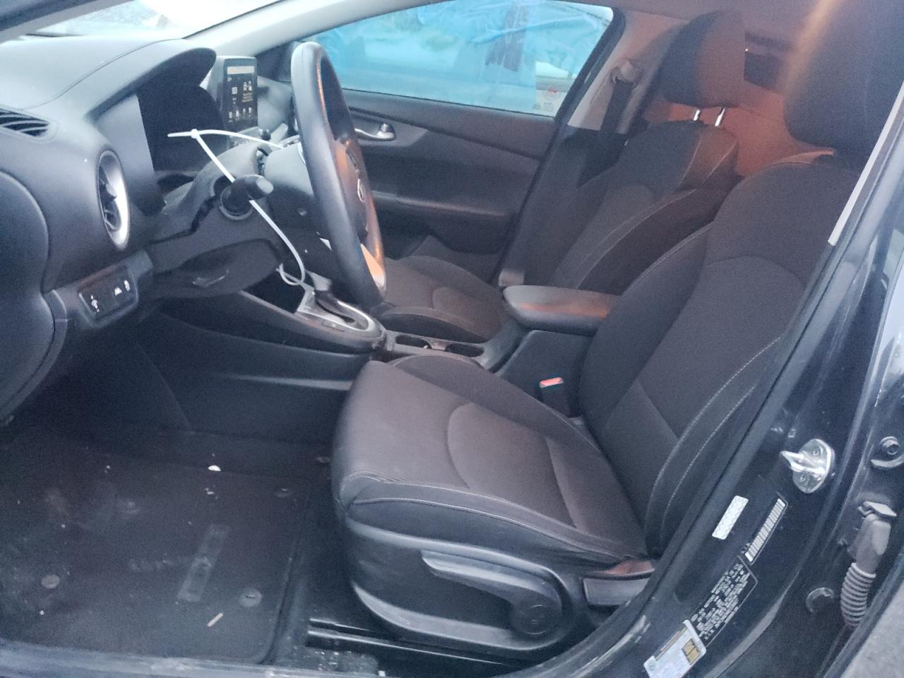 2019 Kia Forte Fe VIN: 138927 Lot: 85196585