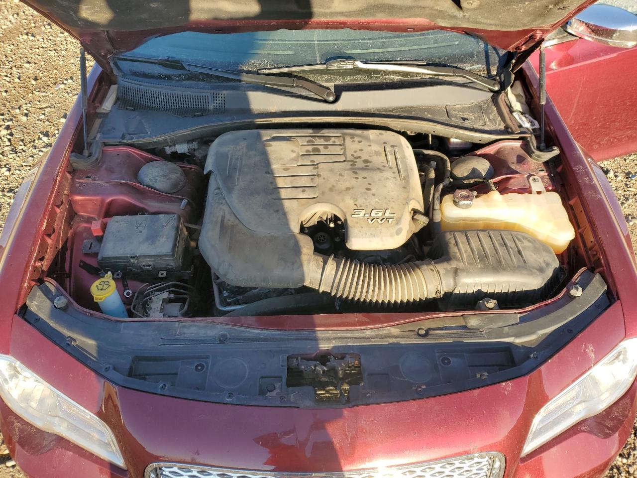 2018 Chrysler 300 Limited VIN: 2C3CCAKG4JH304339 Lot: 91929365