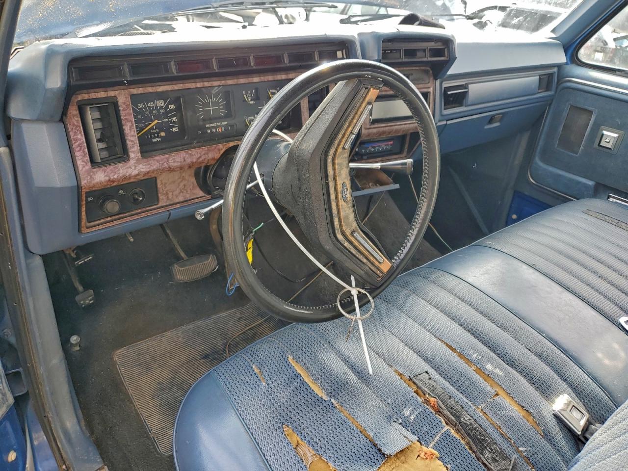 1985 Ford F150 VIN: 1FTDF15N3FPA85961 Lot: 93728605