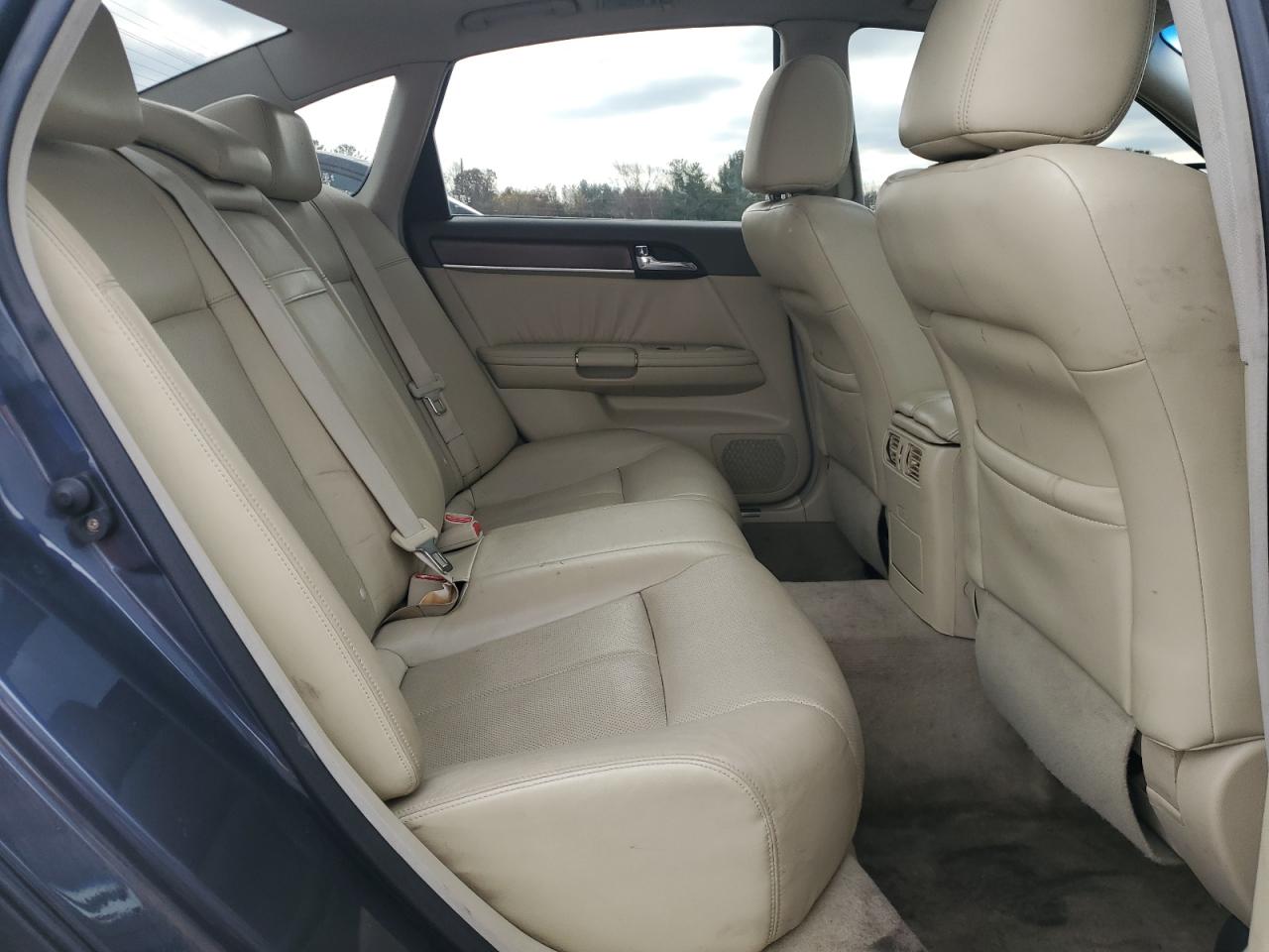 2010 Infiniti M35 Base VIN: JN1CY0AR3AM961272 Lot: 92235655