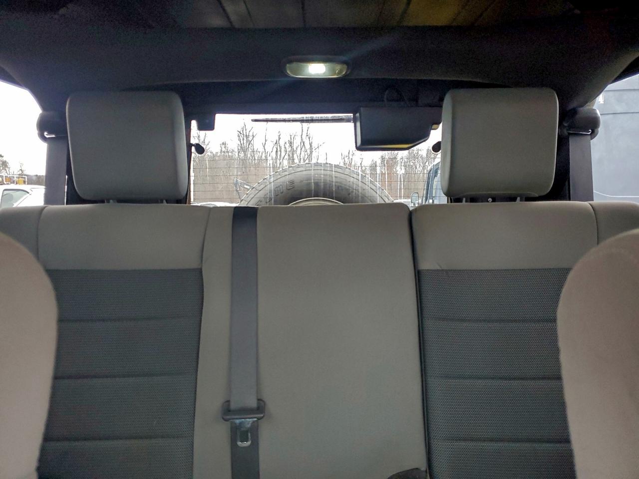 2008 Jeep Wrangler Unlimited X VIN: 1J4GA39138L562892 Lot: 93831045