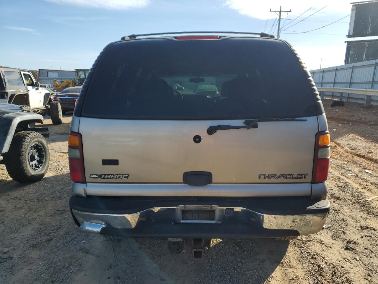 2000 Chevrolet Tahoe K1500 VIN: 1GNEK13T9YJ210511 Lot: 92241185