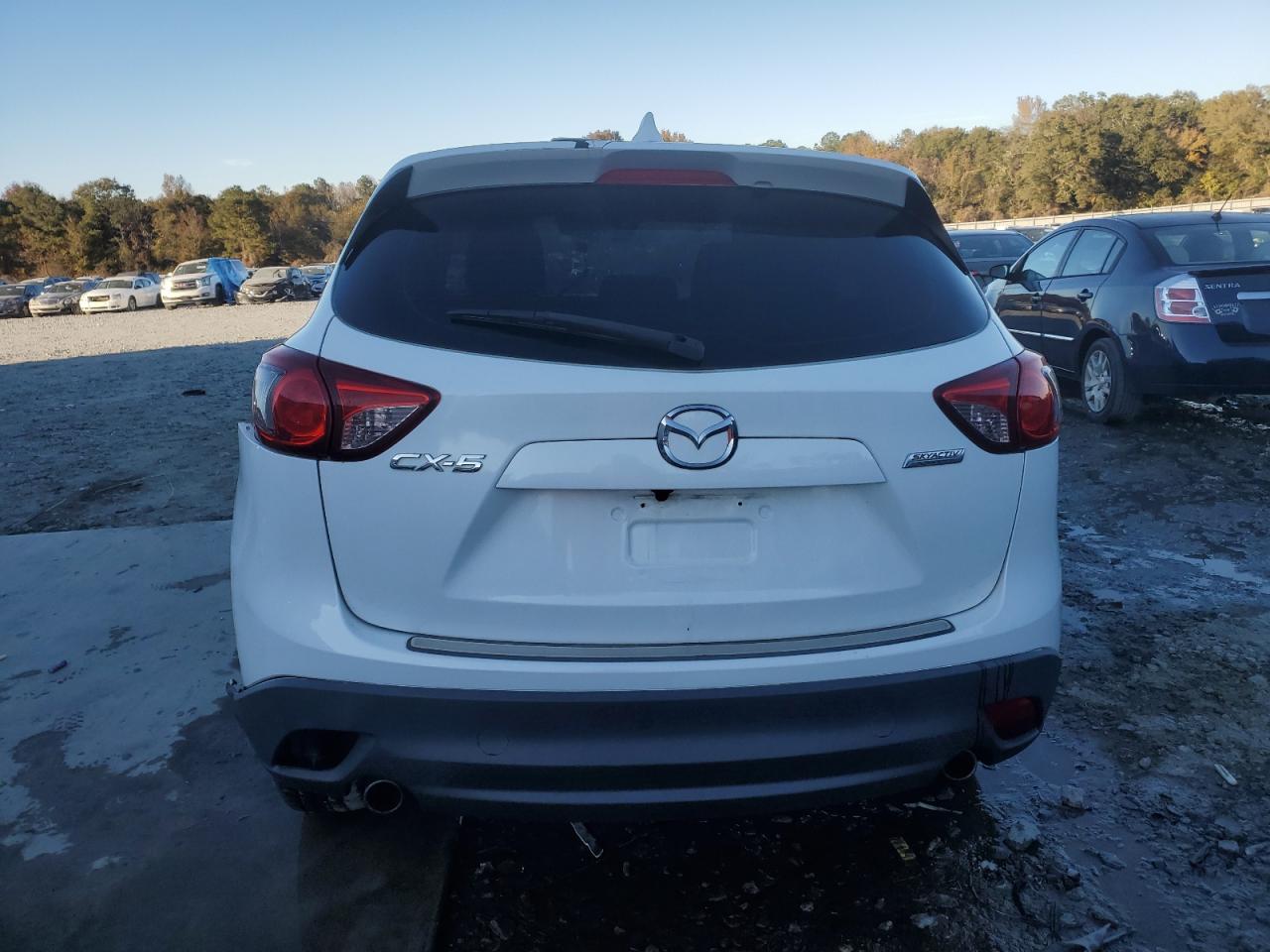 2014 Mazda Cx-5 Sport VIN: JM3KE2BEXE0382258 Lot: 92455475