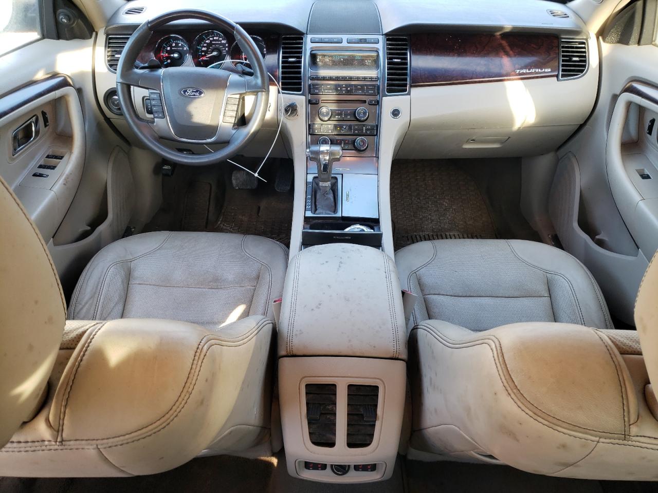 2010 Ford Taurus Limited VIN: 1FAHP2FW3AG161639 Lot: 93283665