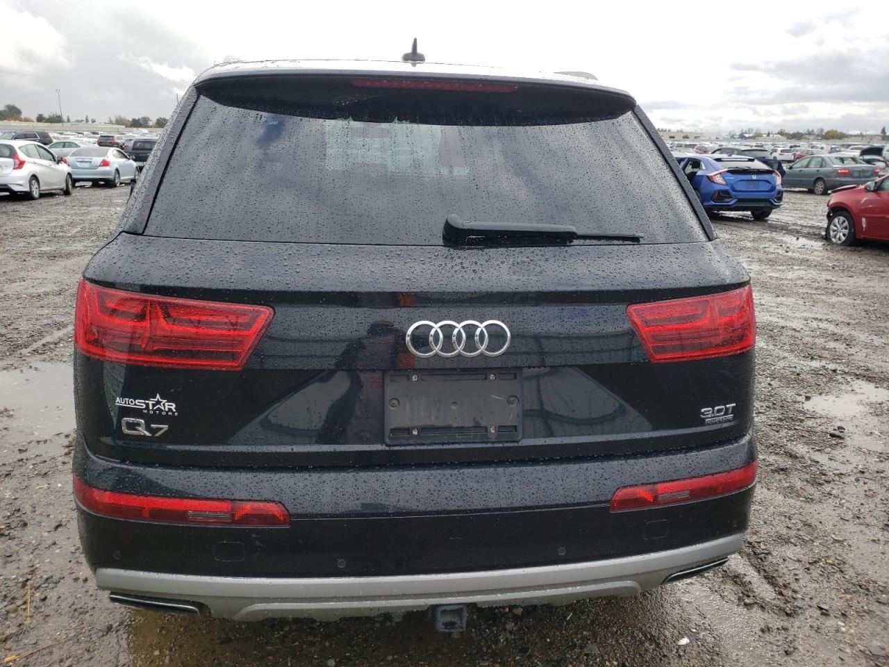 2017 Audi Q7 Premium Plus VIN: WA1LAAF74HD048555 Lot: 93783075