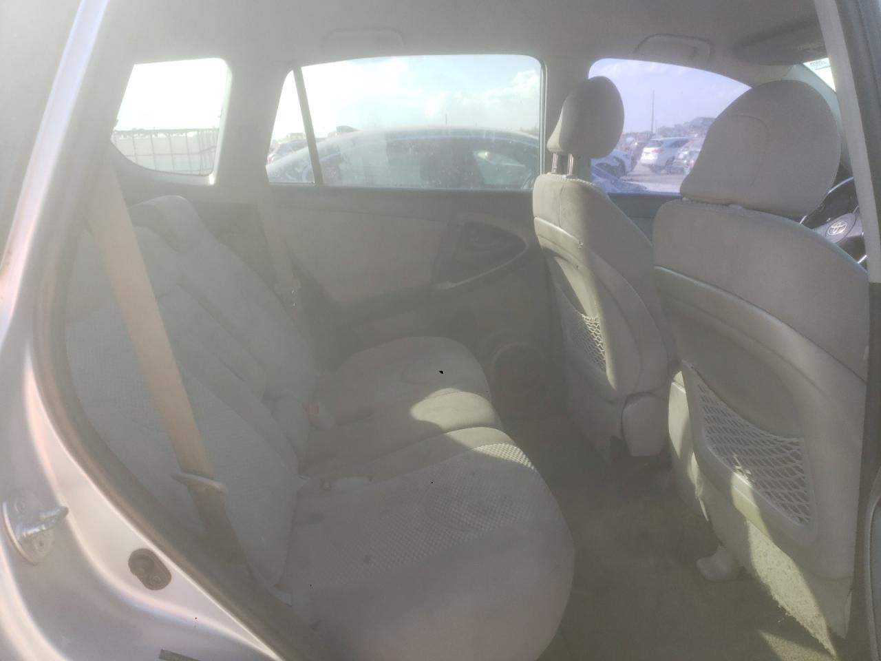 2008 Toyota Rav4 Limited VIN: JTMBD31V586079523 Lot: 93400875