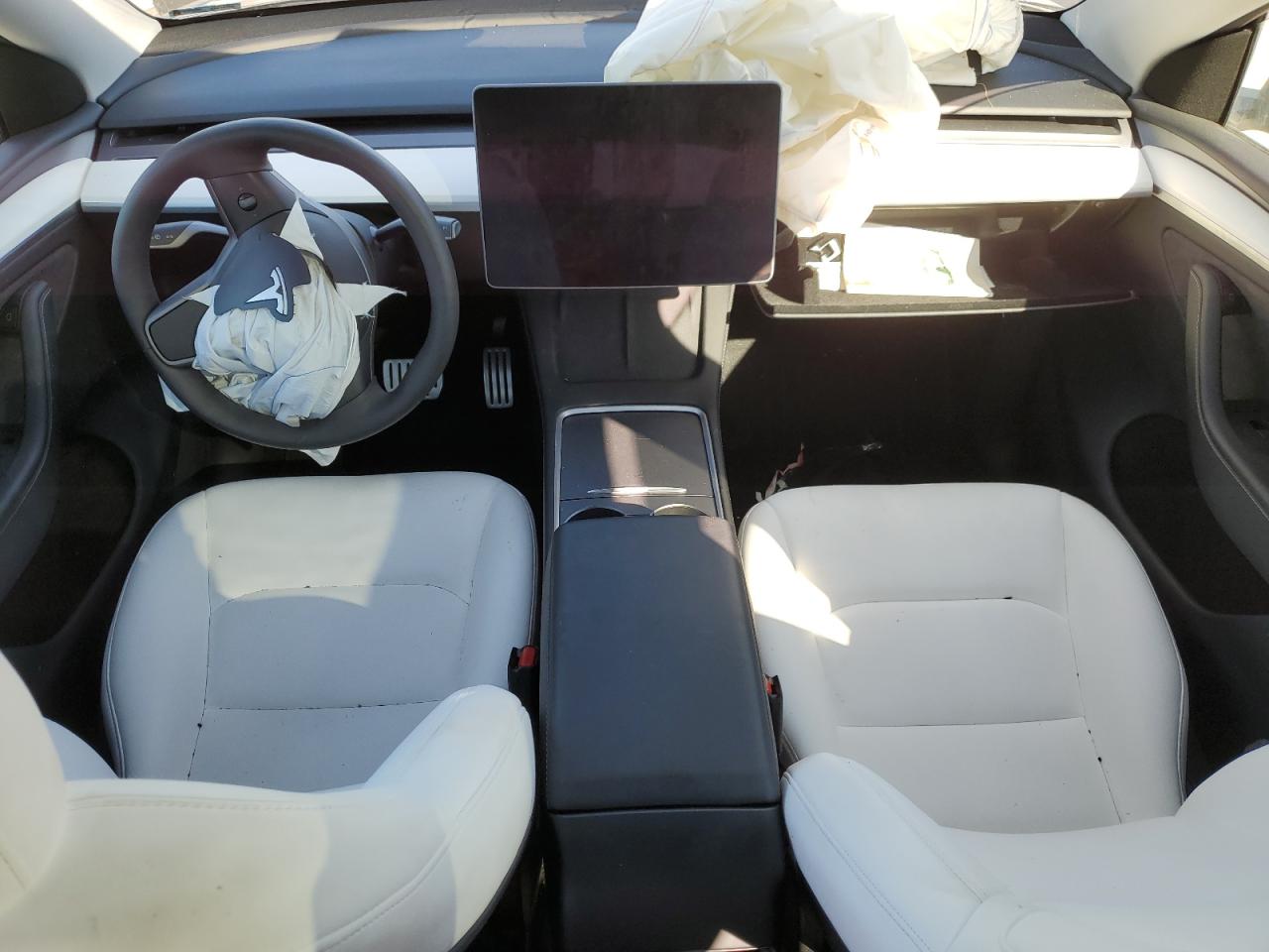 2024 Tesla Model Y VIN: 7SAYGDEF3RA274505 Lot: 91233065