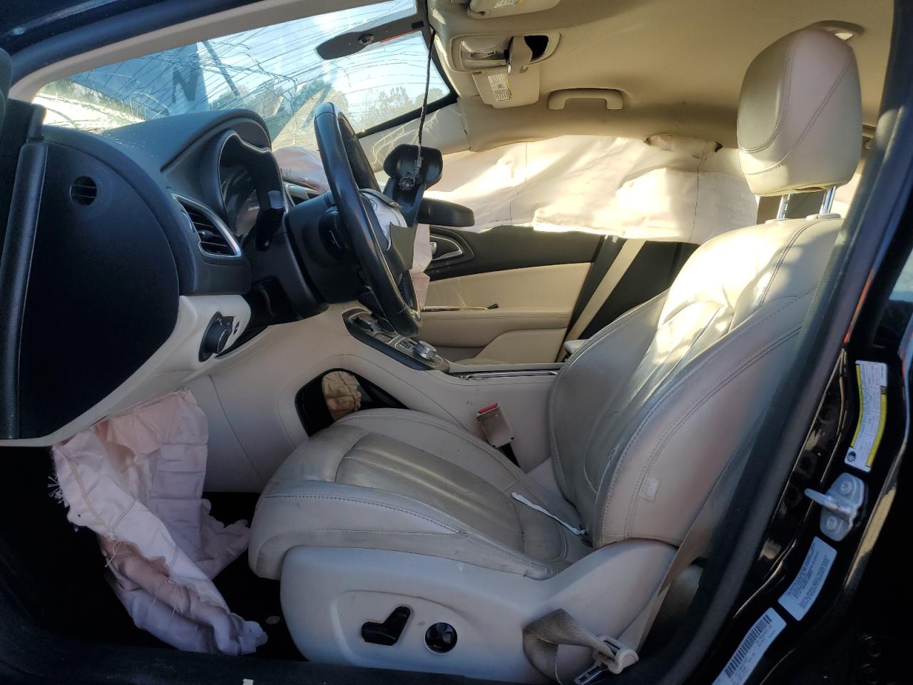 2017 Chrysler 200 Limited VIN: 1C3CCCAB6HN510667 Lot: 93076535