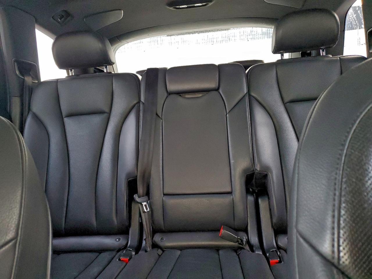 2017 Audi Q7 Technik S-Line VIN: WA1WAAF71HD033556 Lot: 95065995