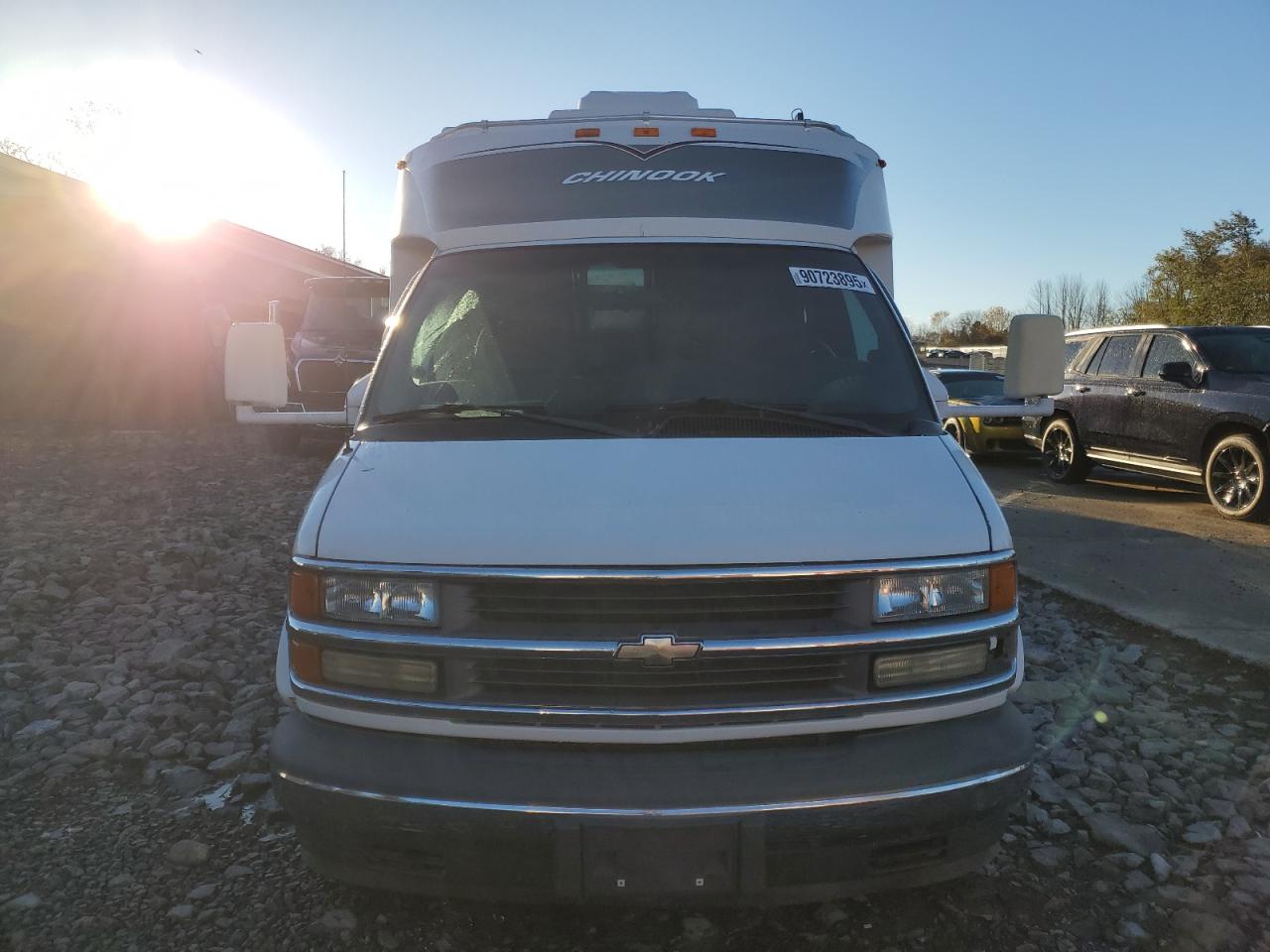 2002 Chevrolet Express G3500 VIN: 1GBJG31G521204355 Lot: 90723895