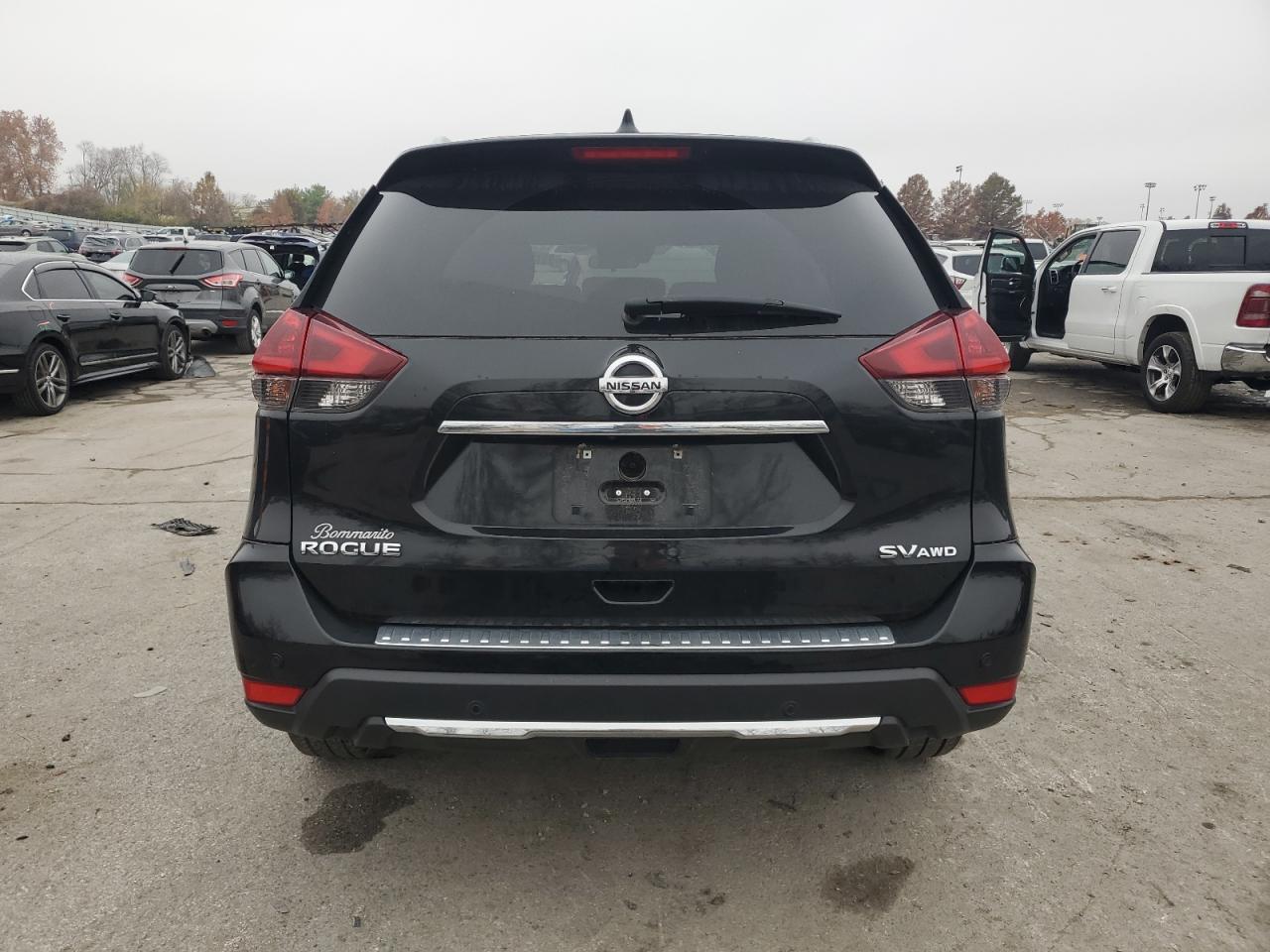 2019 Nissan Rogue S VIN: 5N1AT2MV8KC819770 Lot: 93124105