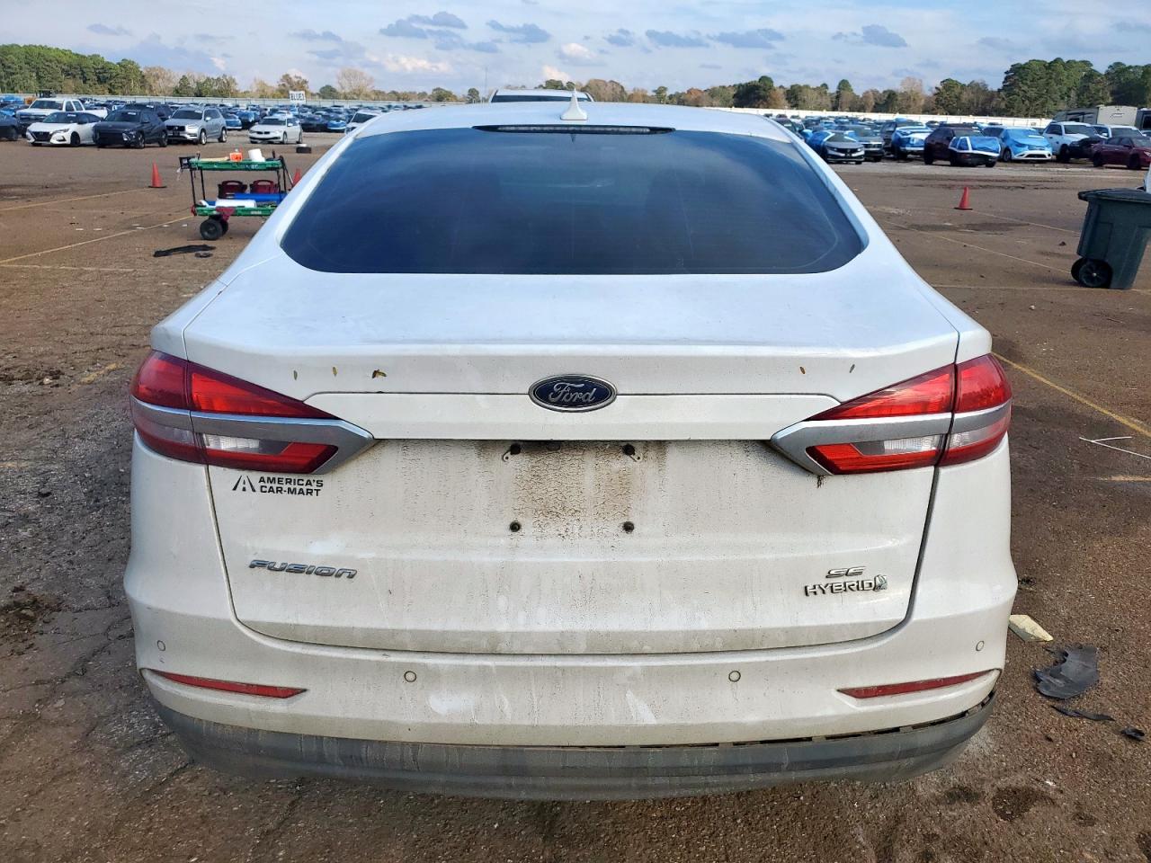 2019 Ford Fusion Se VIN: 3FA6P0LU7KR235217 Lot: 93661505