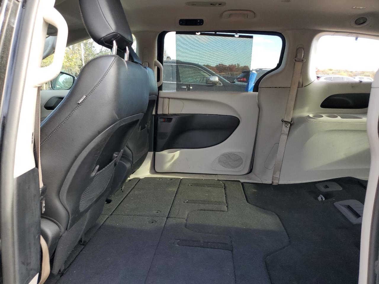 2020 Chrysler Pacifica Touring L VIN: 2C4RC1BG2LR271179 Lot: 90834595