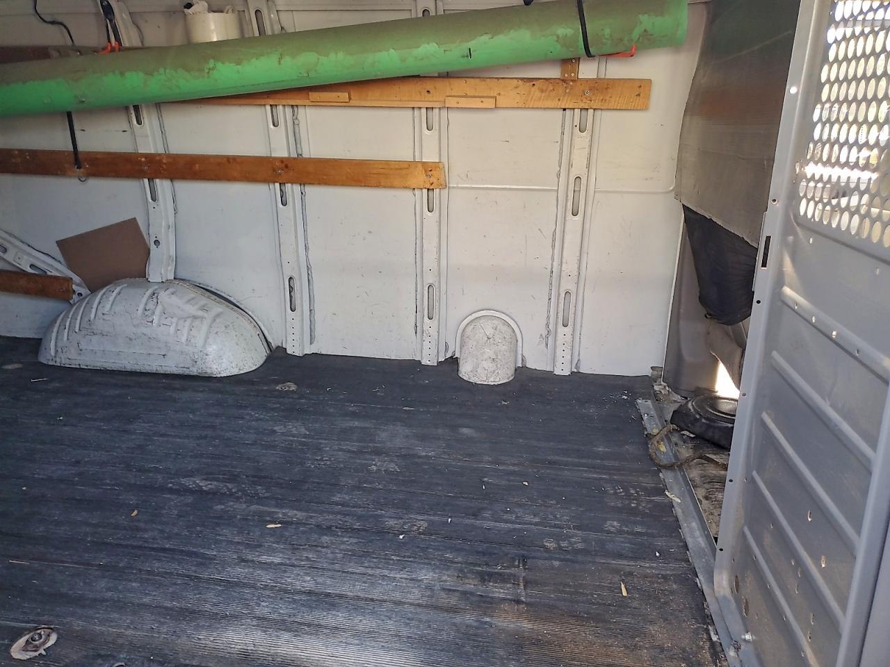 2017 GMC Savana Cargo 2500 13 VIN: 1GTW7AFF5H1904830 Lot: 94141495