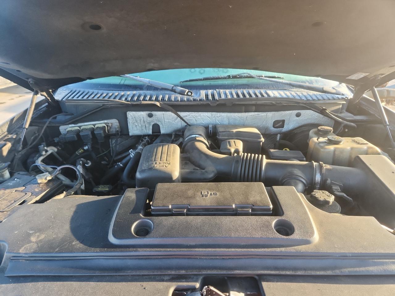 2011 Ford Expedition Xlt VIN: 1FMJU1H54BEF00288 Lot: 93032435