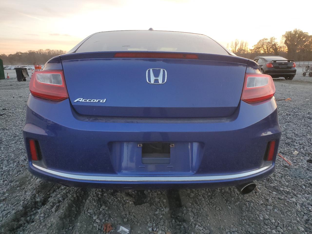 2013 Honda Accord Exl VIN: 1HGCT1B87DA004187 Lot: 92447945