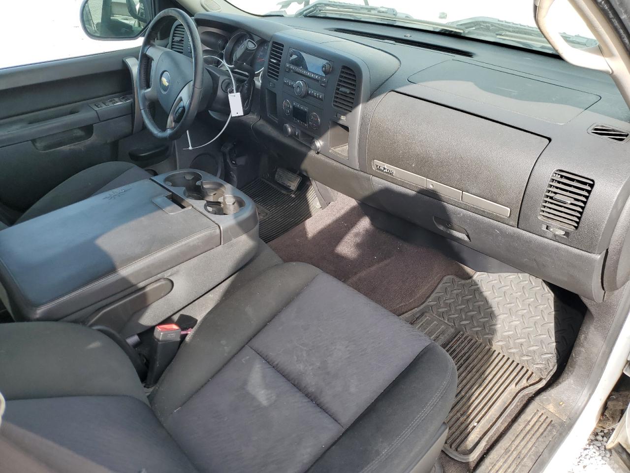 2011 Chevrolet Silverado C1500 Lt VIN: 1GCRCSE06BZ434764 Lot: 91097785