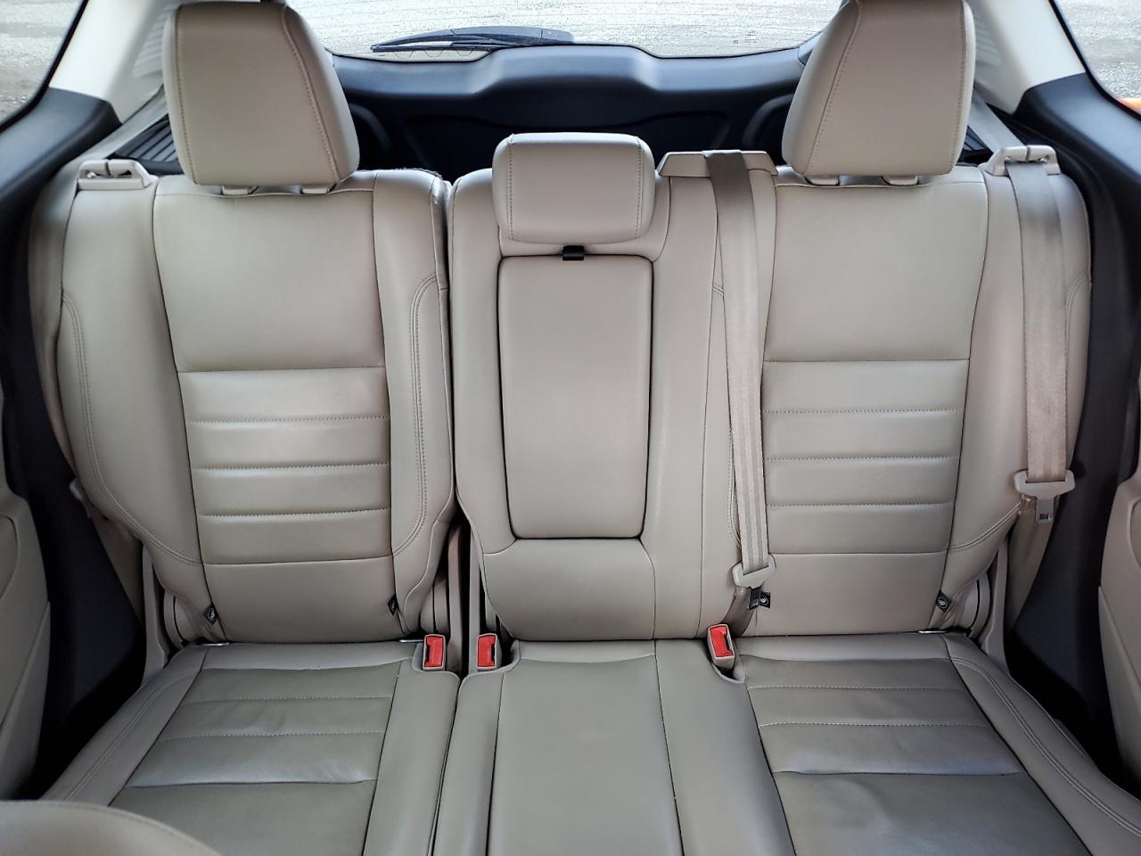 2015 Ford C-Max Premium Sel VIN: 1FADP5CU9FL108154 Lot: 92944005